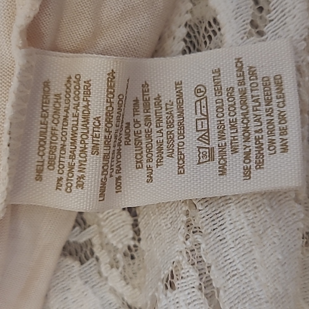 Free People Beige Lace Top used good condition.‎ - Picture 9 of 12